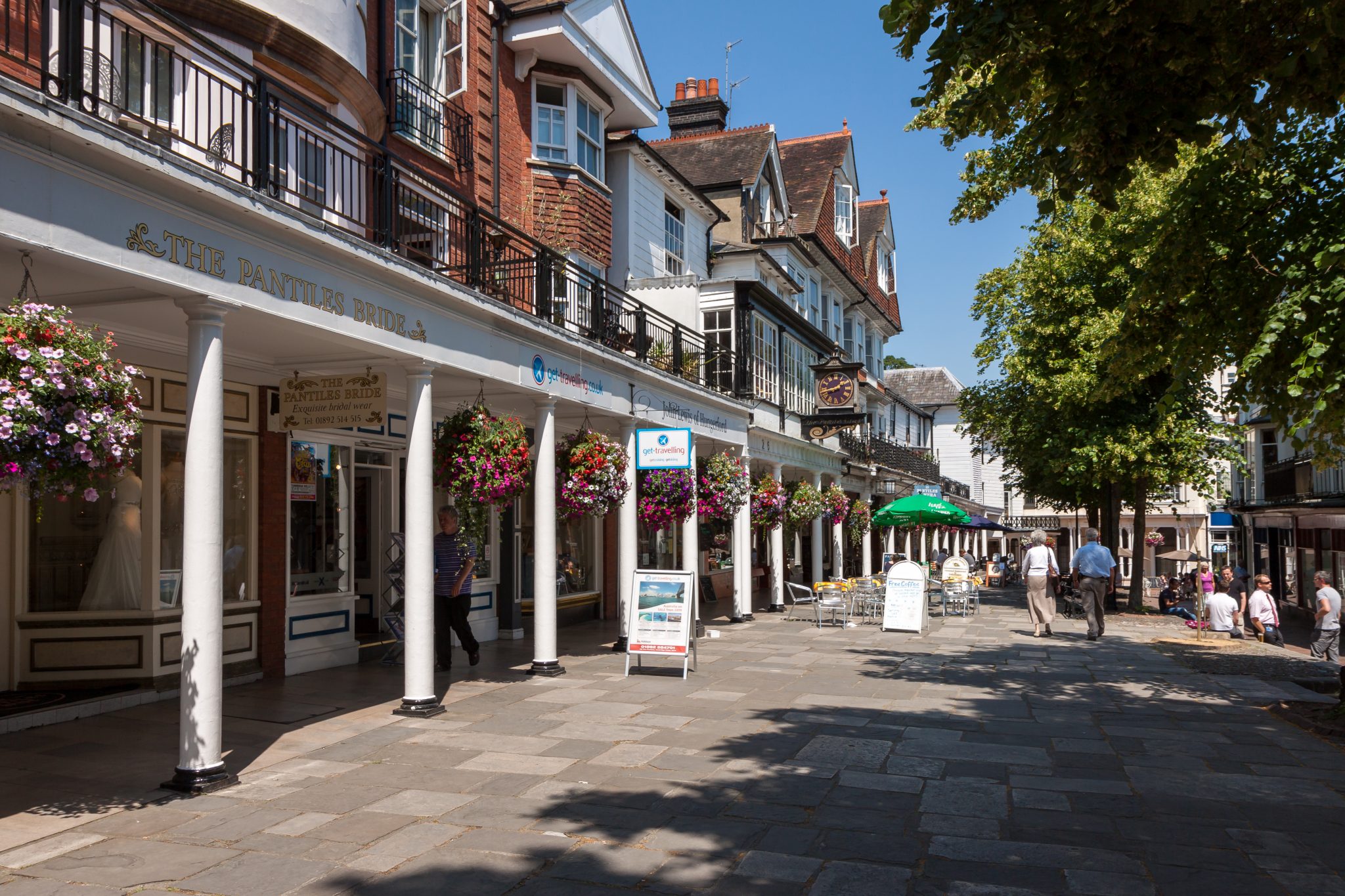 Image of Pantiles shopping centre in Royal Tunbridge Wells which has been hit by the economic recession.